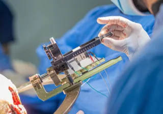 UMAE Hospital de Especialidades en IMSS Guanajuato: Transforma la vida de pacientes con Párkinson a través de innovación tecnológica