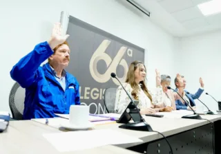 Avanza propuesta para regular dispositivos electrónicos en escuelas