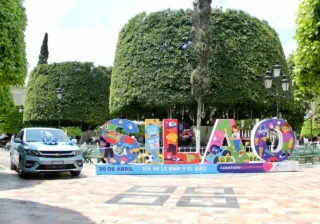 Entrega Gobierno de Silao automóvil a ganadora del sorteo Contribuyentes Cumplidores del Pago del Impuesto Predial 2026, con todo el Corazón