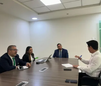 El Presidente Municipal gestiona atención al tema de falla de energía eléctrica en Manuel Doblado ante Comisión Federal de Electricidad.