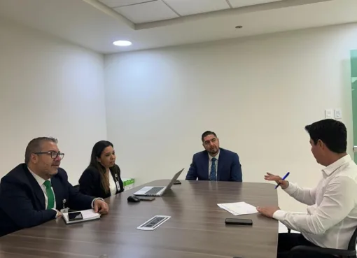 El Presidente Municipal gestiona atención al tema de falla de energía eléctrica en Manuel Doblado ante Comisión Federal de Electricidad.