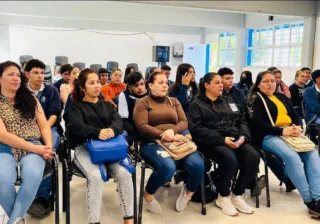 Impulsa CECyTEG la crianza positiva en familias de la comunidad educativa