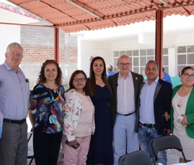 AUTORIDADES ESCUCHAN Y ATIENDEN DE CERCA A LA COMUNIDAD ESCOLAR EN SILAO