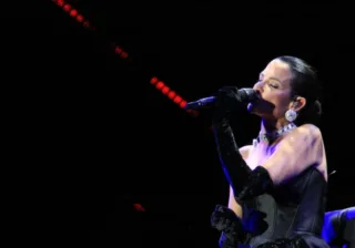  NATALIA JIMÉNEZ CONQUISTA A LAS MAMÁS DE IRAPUATO CON EMOTIVO CONCIERTO  