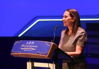 RECONOCE GOBIERNO DE IRAPUATO LABOR DE MAESTRAS Y MAESTROS EN SU DÍA