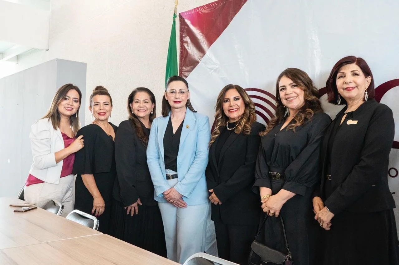 Mujeres empresarias toman protesta para fortalecer el liderazgo económico femenino en Guanajuato