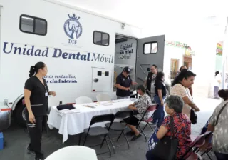 Atiende DIF Estatal a las y los  habitantes de Huanímaro