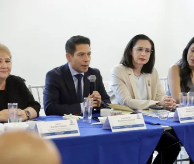 Voluntariado de la Gente y la AMEXME  unen esfuerzos en beneficio de las familias