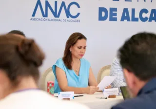 PARTICIPA LORENA ALFARO EN REUNIÓN PLENARIA DE ALCALDES