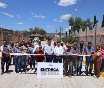 Continúa entrega de paquete de obras en Manuel Doblado
