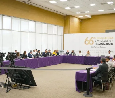 Analizan iniciativa del PAN y PRD para brindar certeza jurídica a familias en asentamientos irregulares