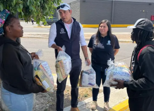 Brinda Gobierno de la Gente Ayuda Humanitaria a Personas Migrantes en Tránsito por Guanajuato
