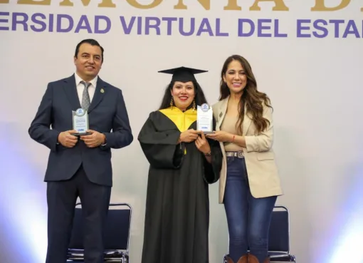 La UVEG se consolida a nivel nacional; egresan 854 estudiantes en CDMX