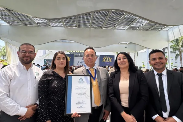 Recibe IMSS Guanajuato premio estatal al mérito laboral 2026 por proyecto de prevención de accidentes