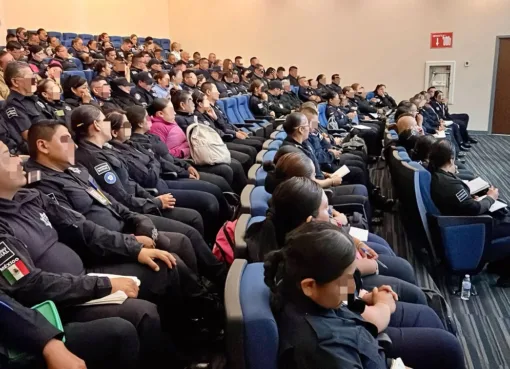 PROFESIONALIZAN A POLICÍAS DE LOS 46 MUNICIPIOS PARA BRINDAR ATENCIÓN DIGNA, INMEDIATA Y CON PERSPECTIVA DE GÉNERO