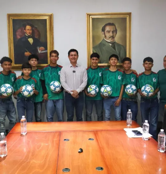Reconocen el talento deportivo en Manuel Doblado
